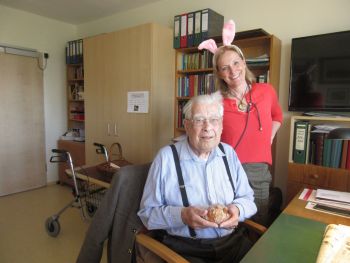 20250417 Sonnenstern Ostern AH St.Martin (3).JPG